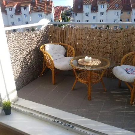 Jasne Czyste I Zadbane Mieszkanie Blisko Lotniska *